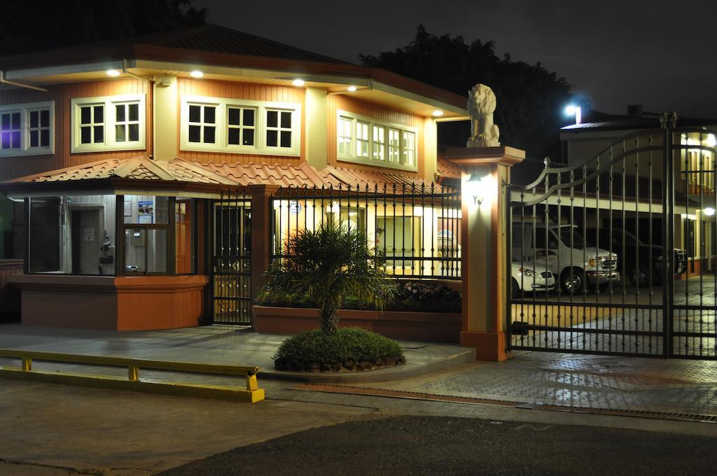 Prado Inn & Suites San José Kültér fotó