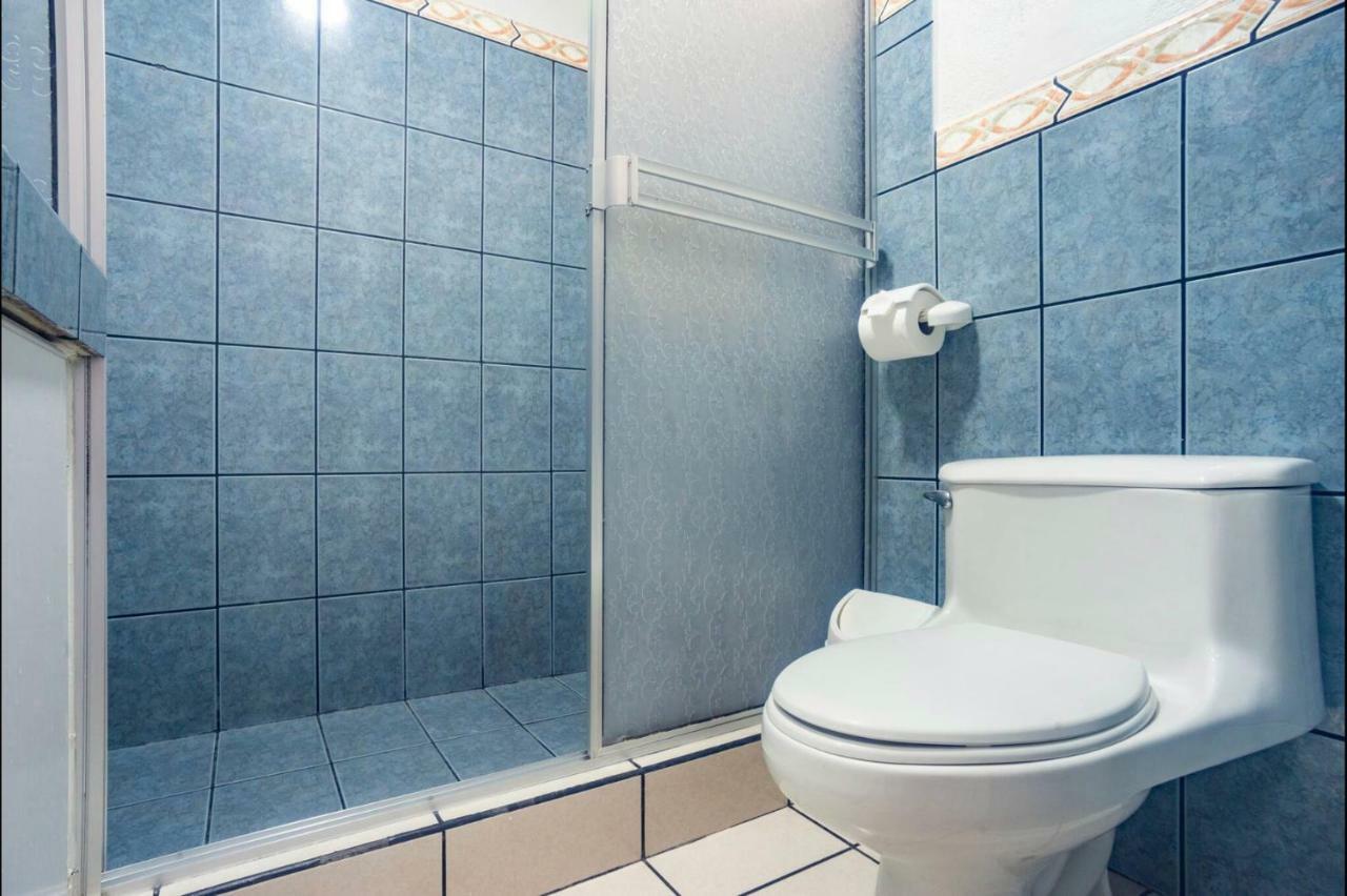 Prado Inn & Suites San José Kültér fotó