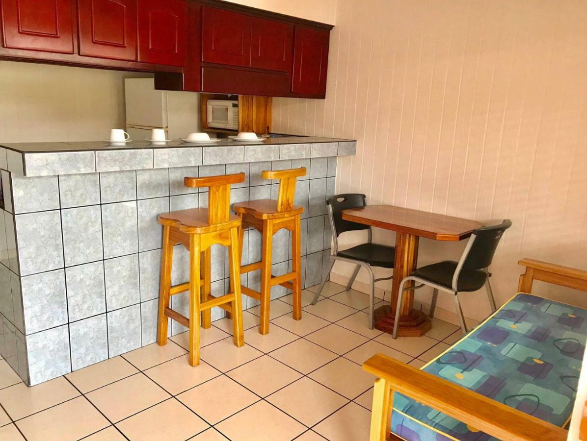 Prado Inn & Suites San José Kültér fotó