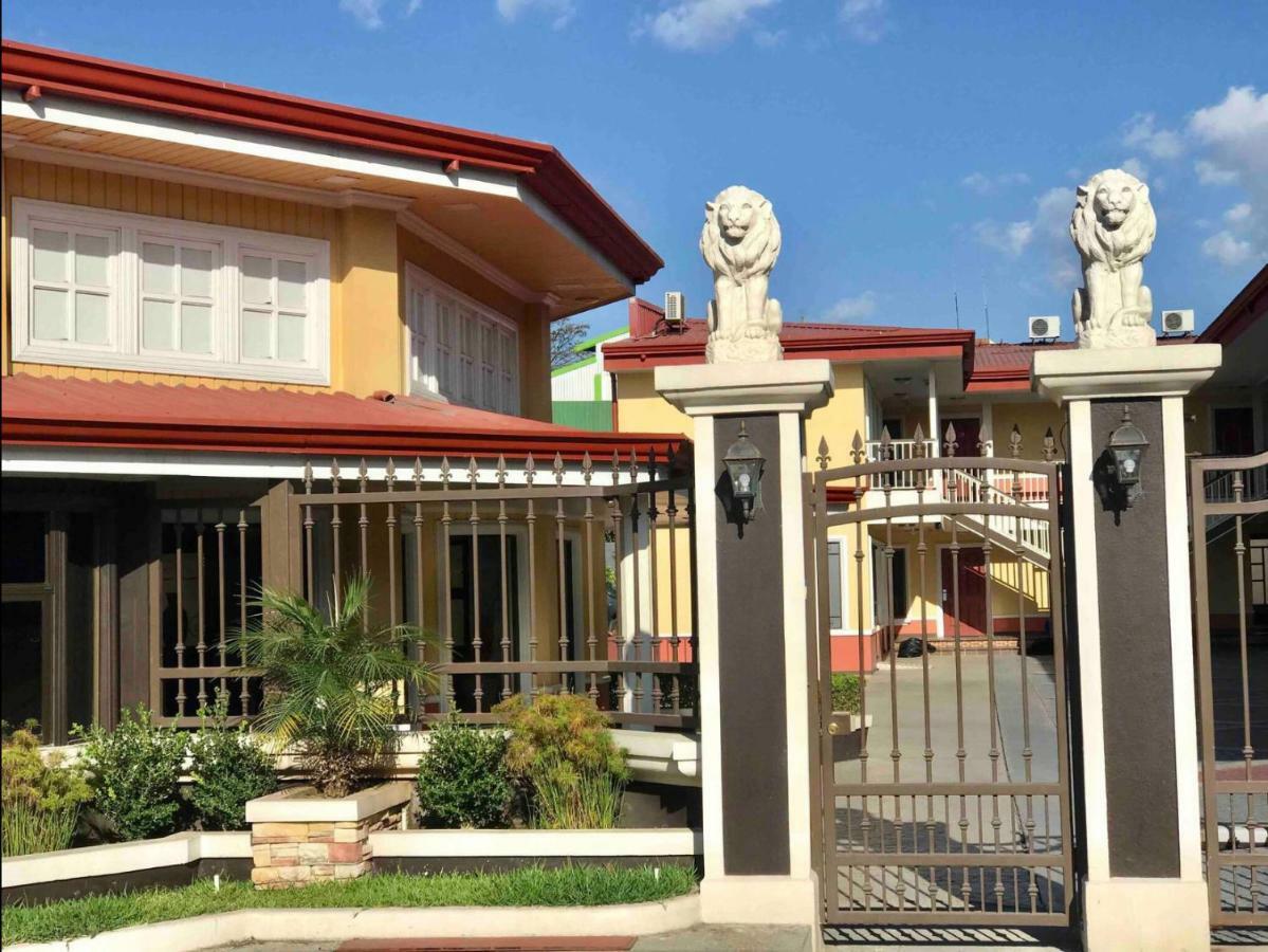 Prado Inn & Suites San José Kültér fotó